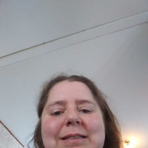 Meet your Posher, Lia